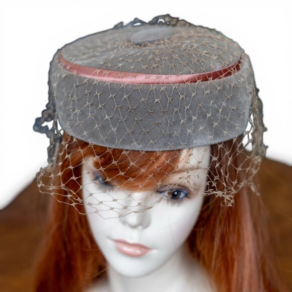 Vintage Velvet Hat Lot – 10 Mid-Century Styles main image 7
